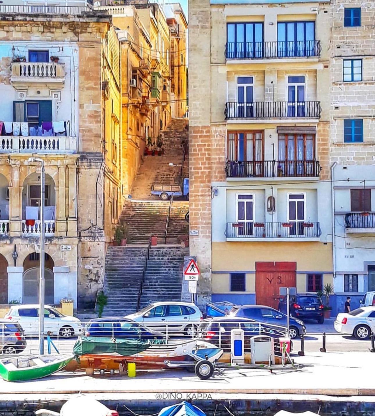 Arcanum Apartment 1 Very Close To Seafront Bus Station And Ferry To Valletta Senglea Dış mekan fotoğraf